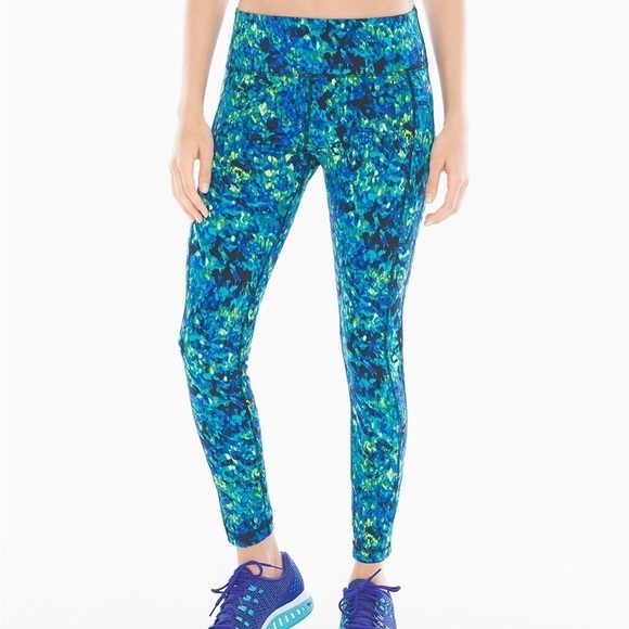 Soma Sport‎ Vibrant Viridian Blue Green Soft Athletic Workout Yoga 7/8 Leggings - Picture 1 of 9